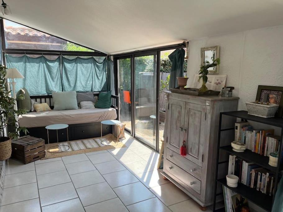 Holiday home Maison A 250 M De La !